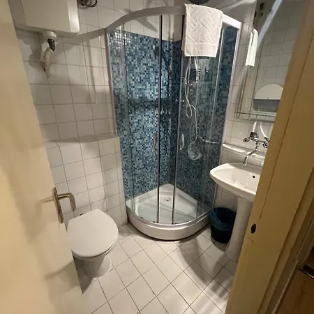 Piknik Wellness Szálloda 3*