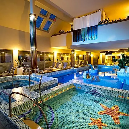 Piknik Wellness Hotel 3*