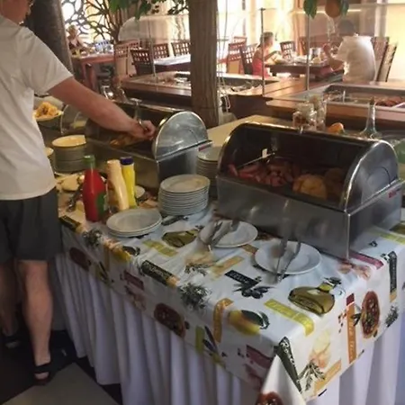 Hotel Piknik Wellness 3*