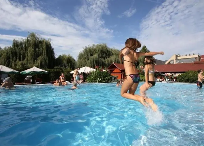Hotel Piknik Wellness 3*